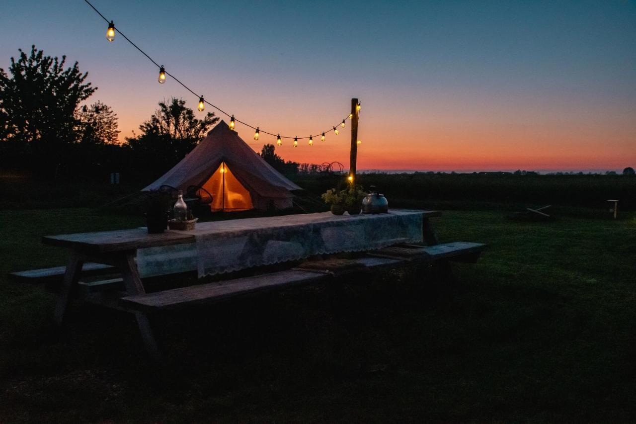 Smuk Lytse Bell Tent Echtenerbrug Dış mekan fotoğraf