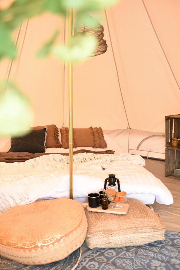 Smuk Lytse Bell Tent Echtenerbrug Dış mekan fotoğraf