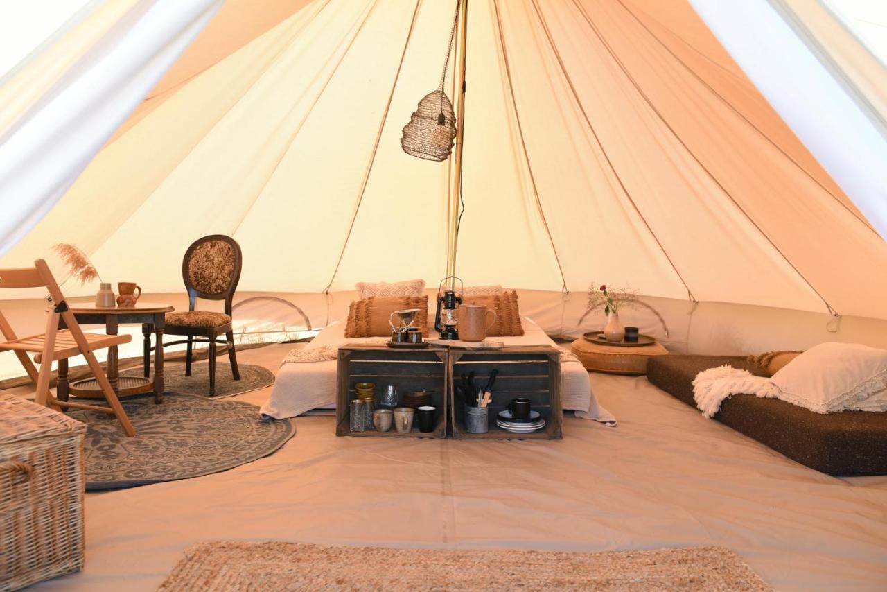 Smuk Lytse Bell Tent Echtenerbrug Dış mekan fotoğraf